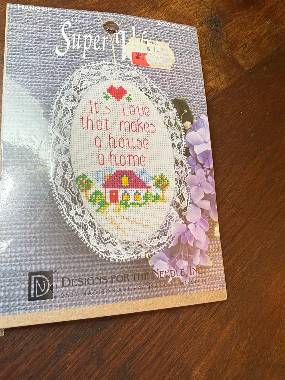 Small cross stitch kit with floss